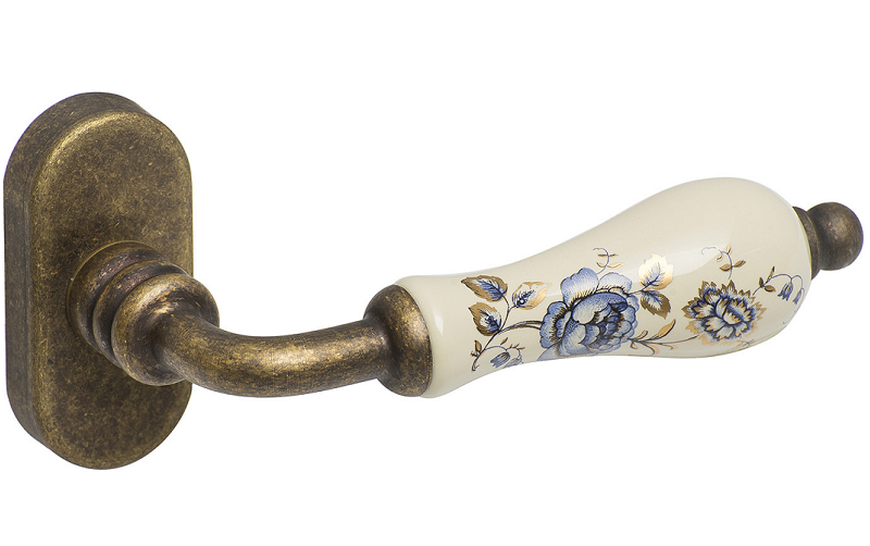 Πόμολα Παραθύρων Roline σειρά 310-07 Αντικέ Μπεζ Πορσελάνη με Μπλε Λουλούδι