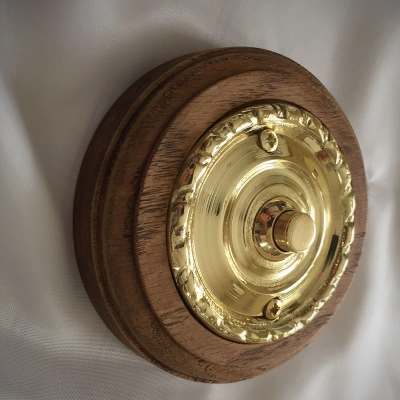 Κουδούνια Μπουτόν 076 ''Ξύλο Βελανιδιάς'' Χρυσό Γυαλιστερό